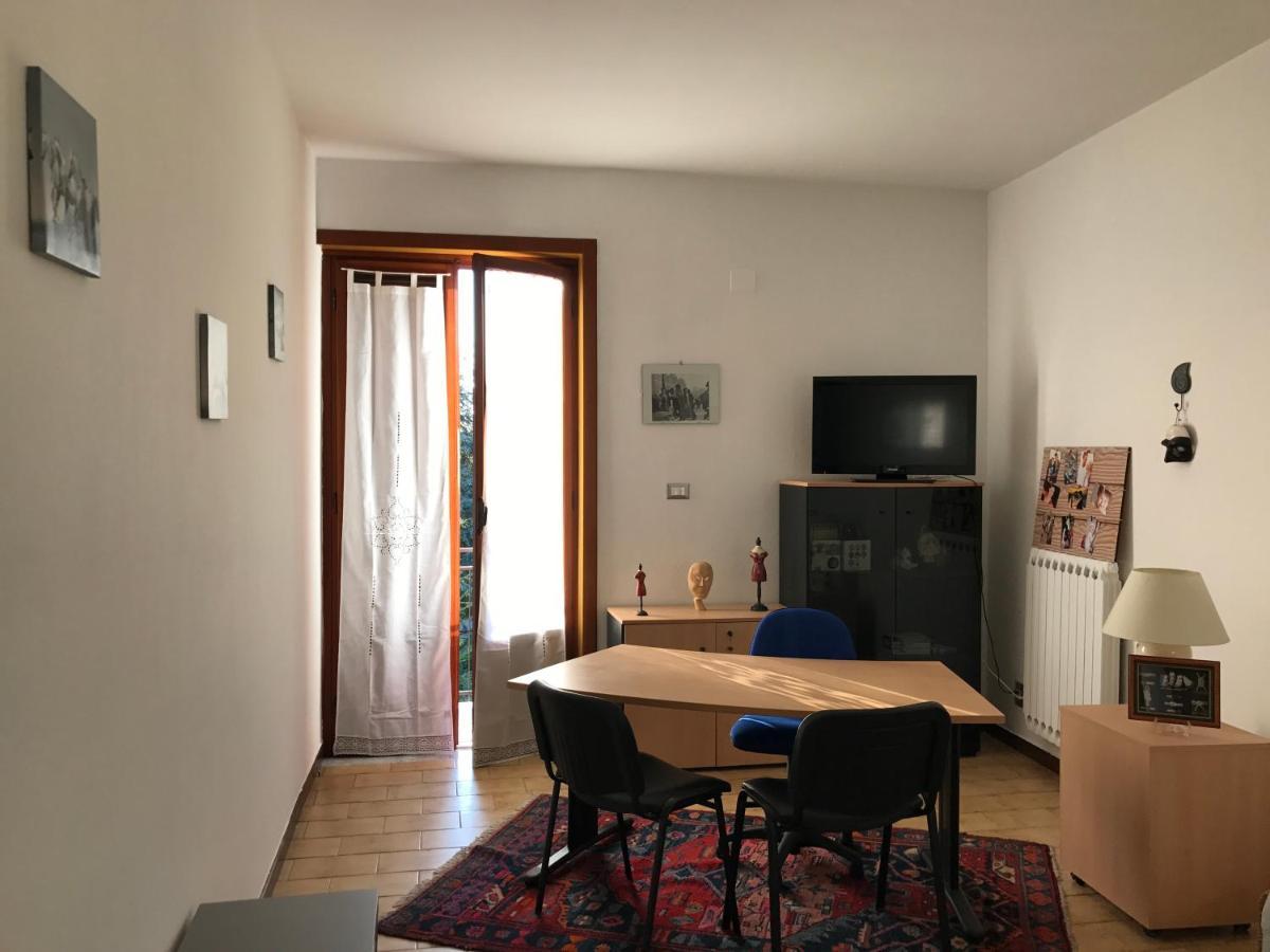 B&B La Conocchia Curti Buitenkant foto